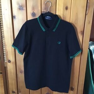 Fred Perry M12 made in England polo size 44 (L) black